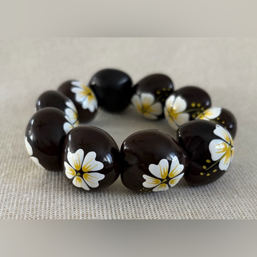 Hawaiian Kukui Nut Bracelet
